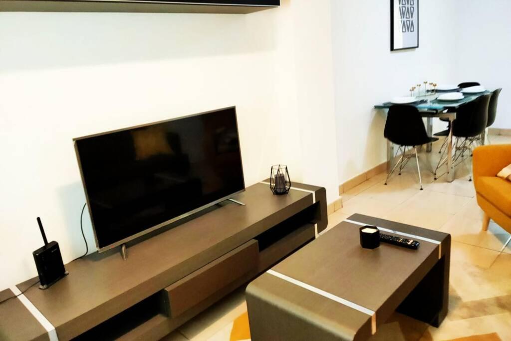 Donoso Cortes Apartment - אליקאנטה מראה חיצוני תמונה